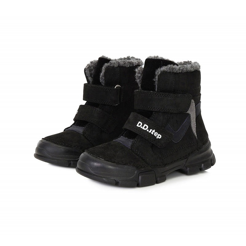 D.D.step juodi batai su pašiltinimu 31-36 d. W056-310AL